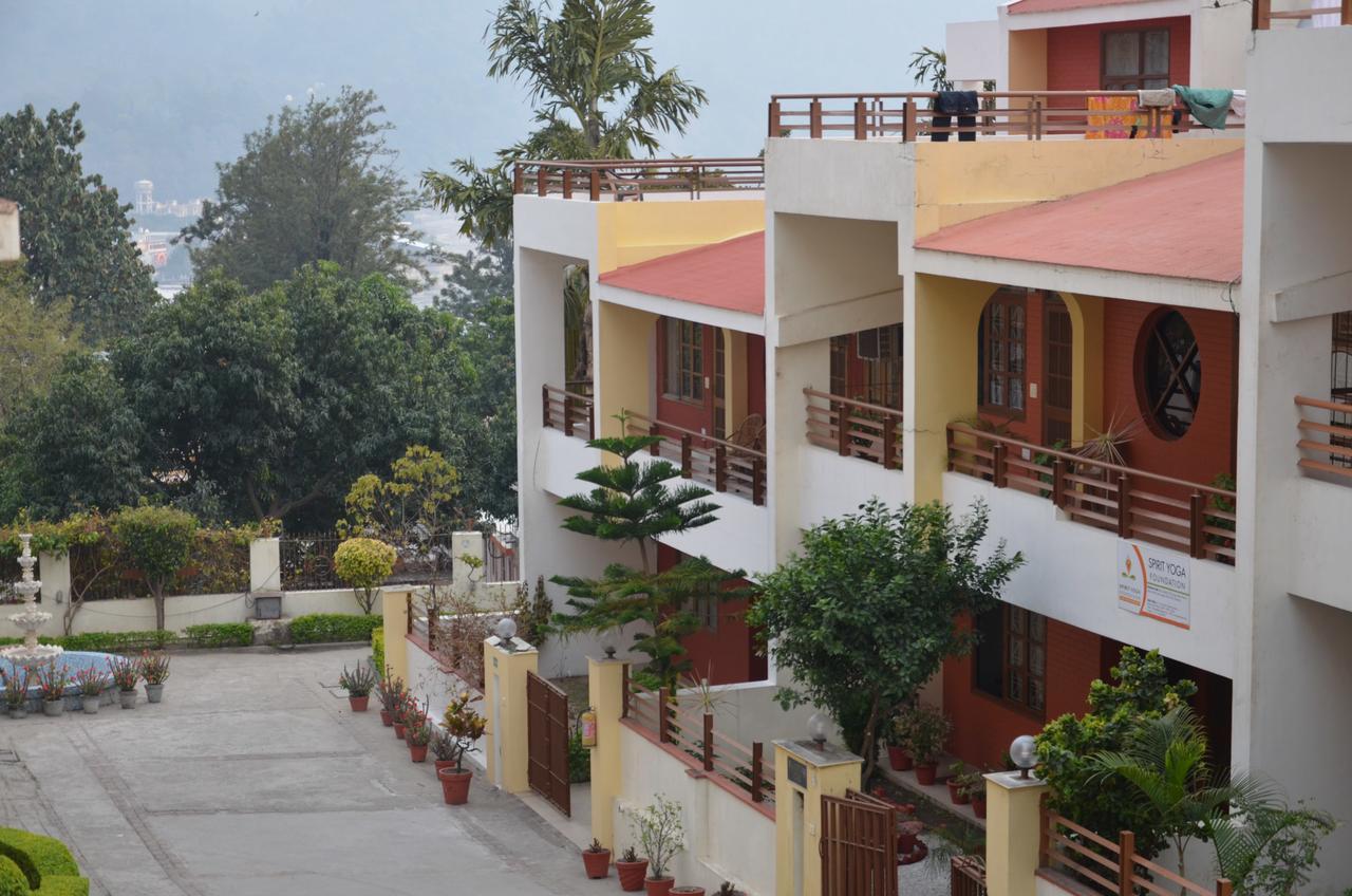 Hotel Ganga Vatika Ayurveda Bhavan Rishīkesh Zewnętrze zdjęcie