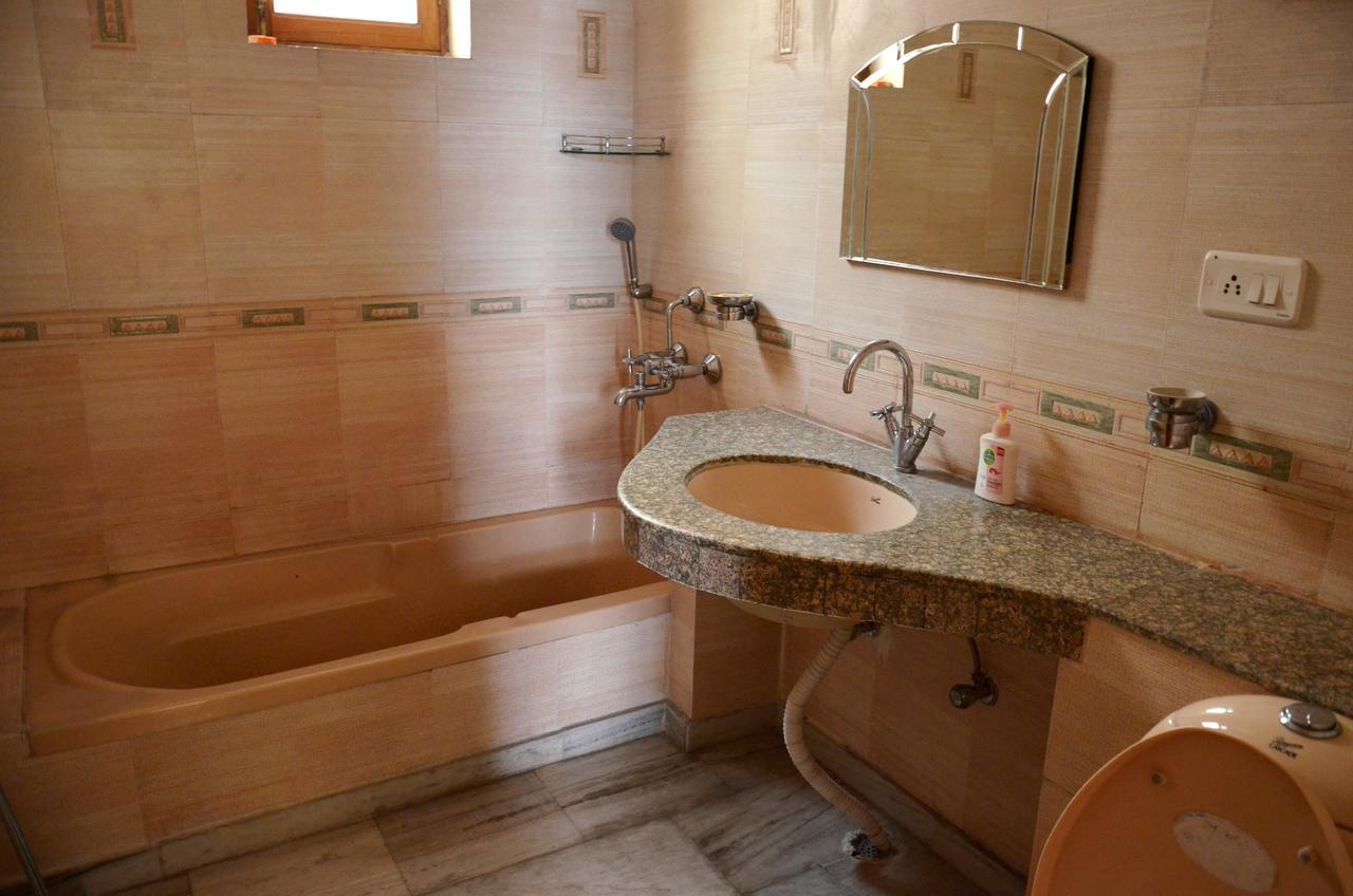 Hotel Ganga Vatika Ayurveda Bhavan Rishīkesh Zewnętrze zdjęcie